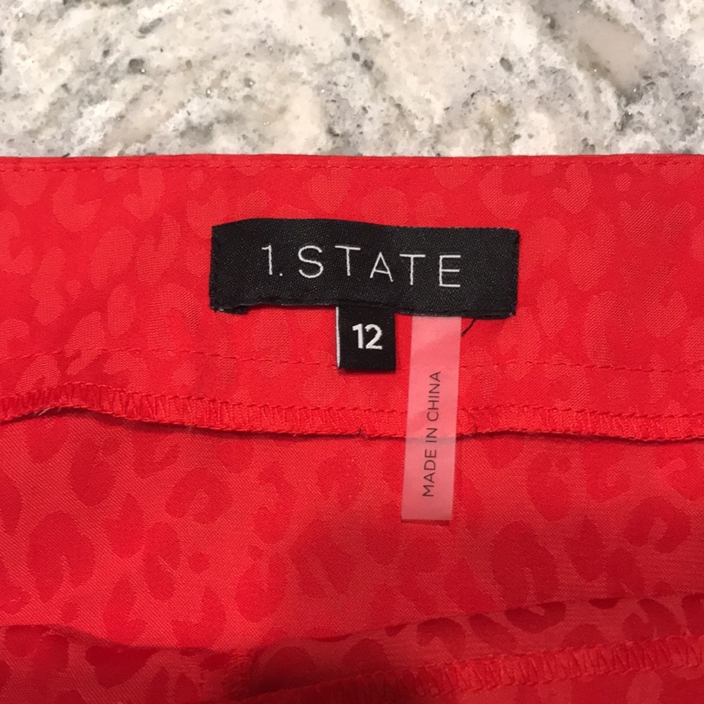 Red Patterned Skirt Front Ruffle Size 12 - Picture 4 of 6